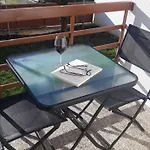 Apimonte House A Tatil Evi