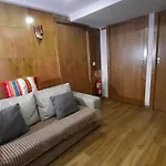 Apimonte House A Tatil Evi *