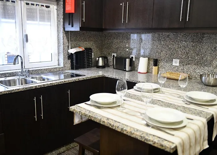 بيت للعطل Apimonte House A براغانسا