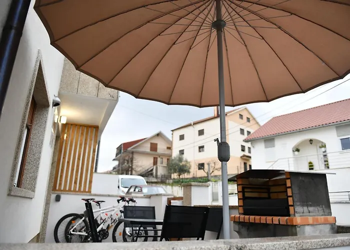 Ferienhaus Apimonte House A Bragança