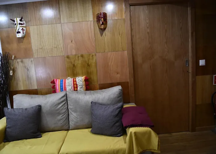 Apimonte House A براغانسا