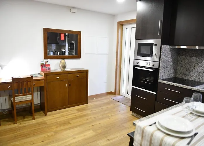 Apimonte House A * براغانسا