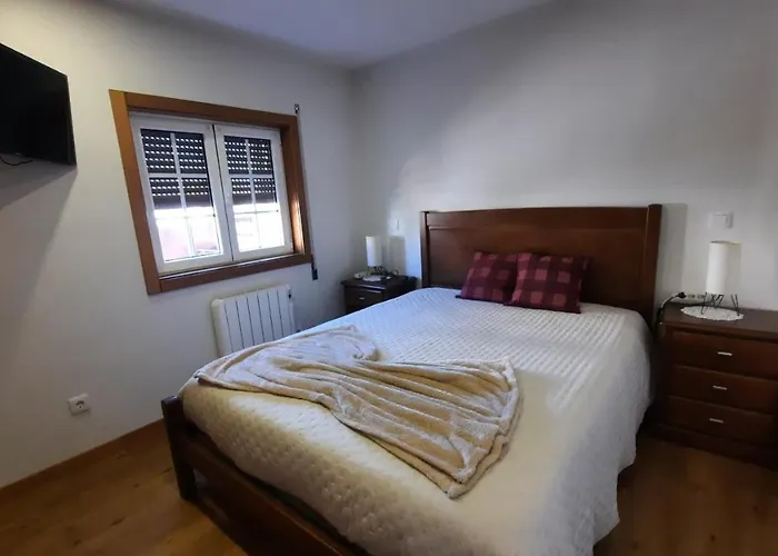 Apimonte House A بيت للعطل براغانسا